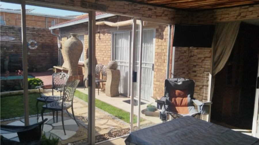 To Let 1 Bedroom Property for Rent in Fauna Free State